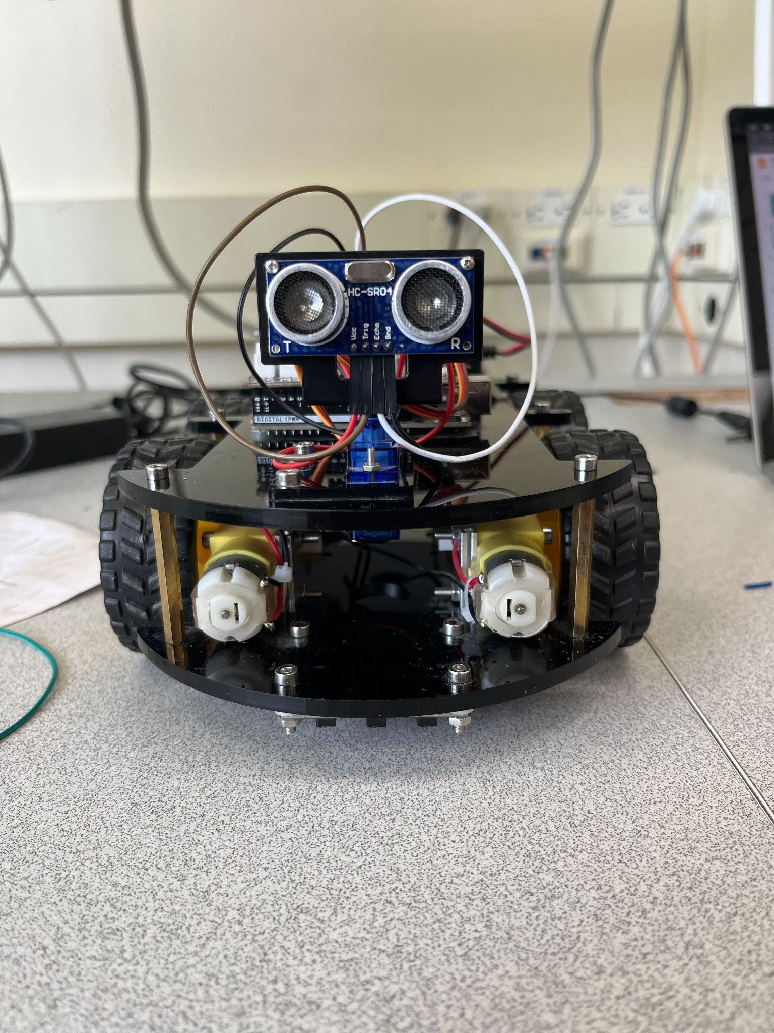 Auto-Pacing PID robot car hardware